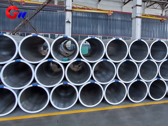 经动态平衡测试检验的离心铸造钢套筒，用于薄板和带材轧机